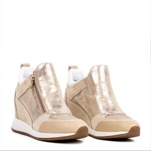 Geox Nydame Wedge Heel Beige Women's Zip Up Sneakers